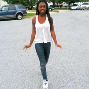 Meet your Posher, Adreona